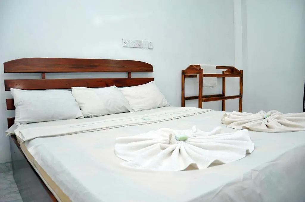 ***  Airport Sanri Villa / Hotel Shiromi Katunayake Sri Lanka